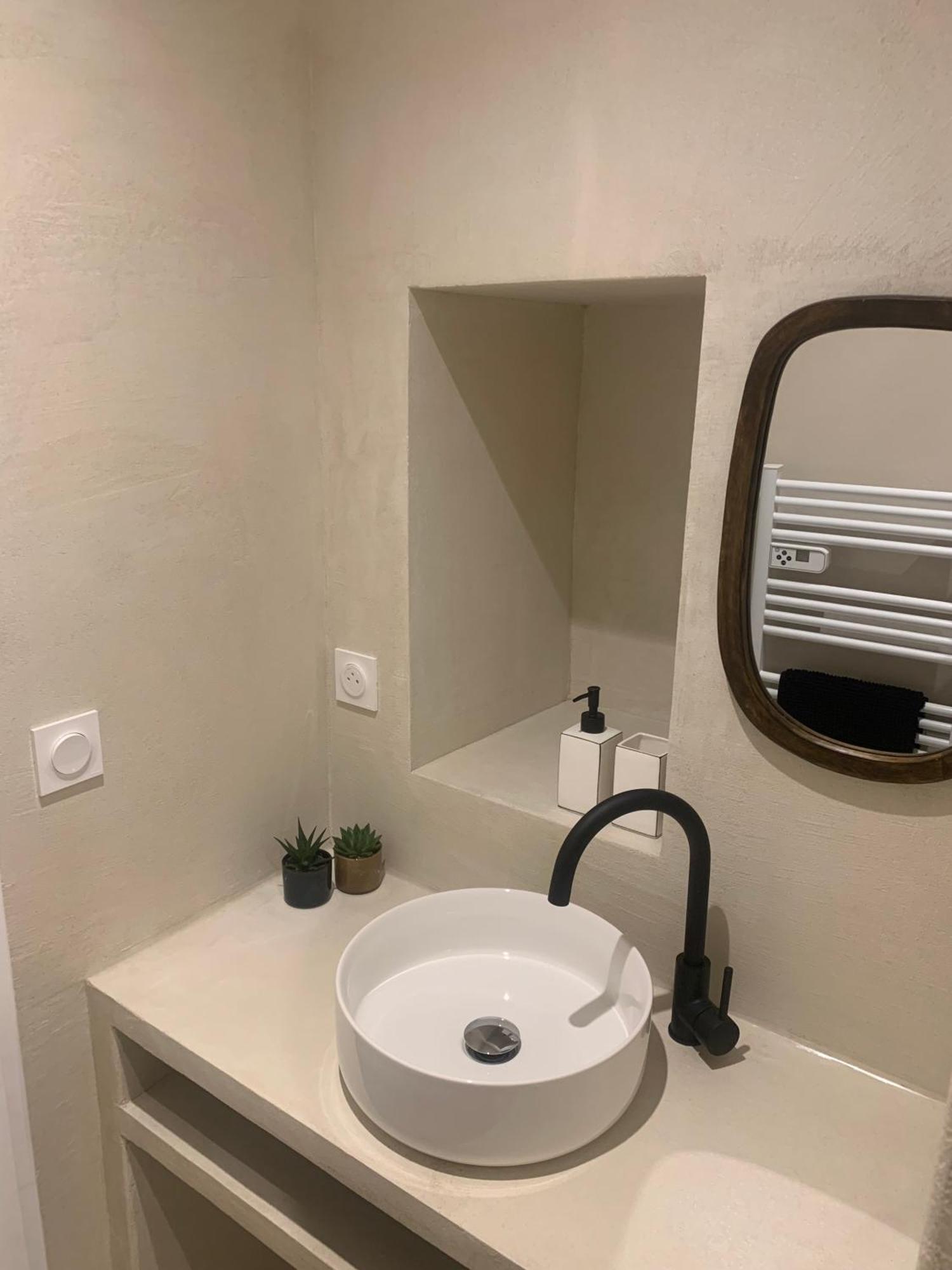 Casa Luba Apartment Монпелие Екстериор снимка
