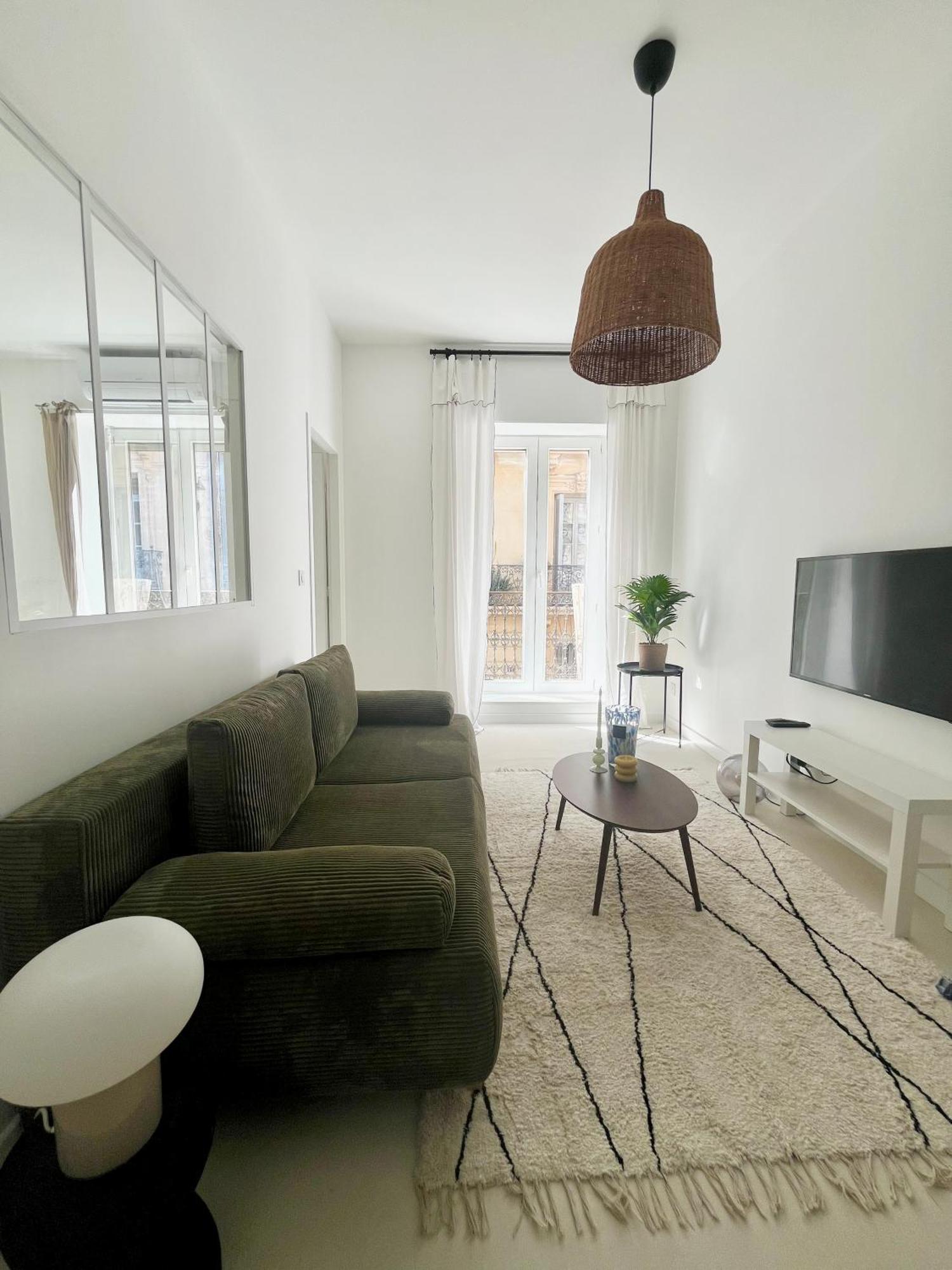 Casa Luba Apartment Монпелие Екстериор снимка