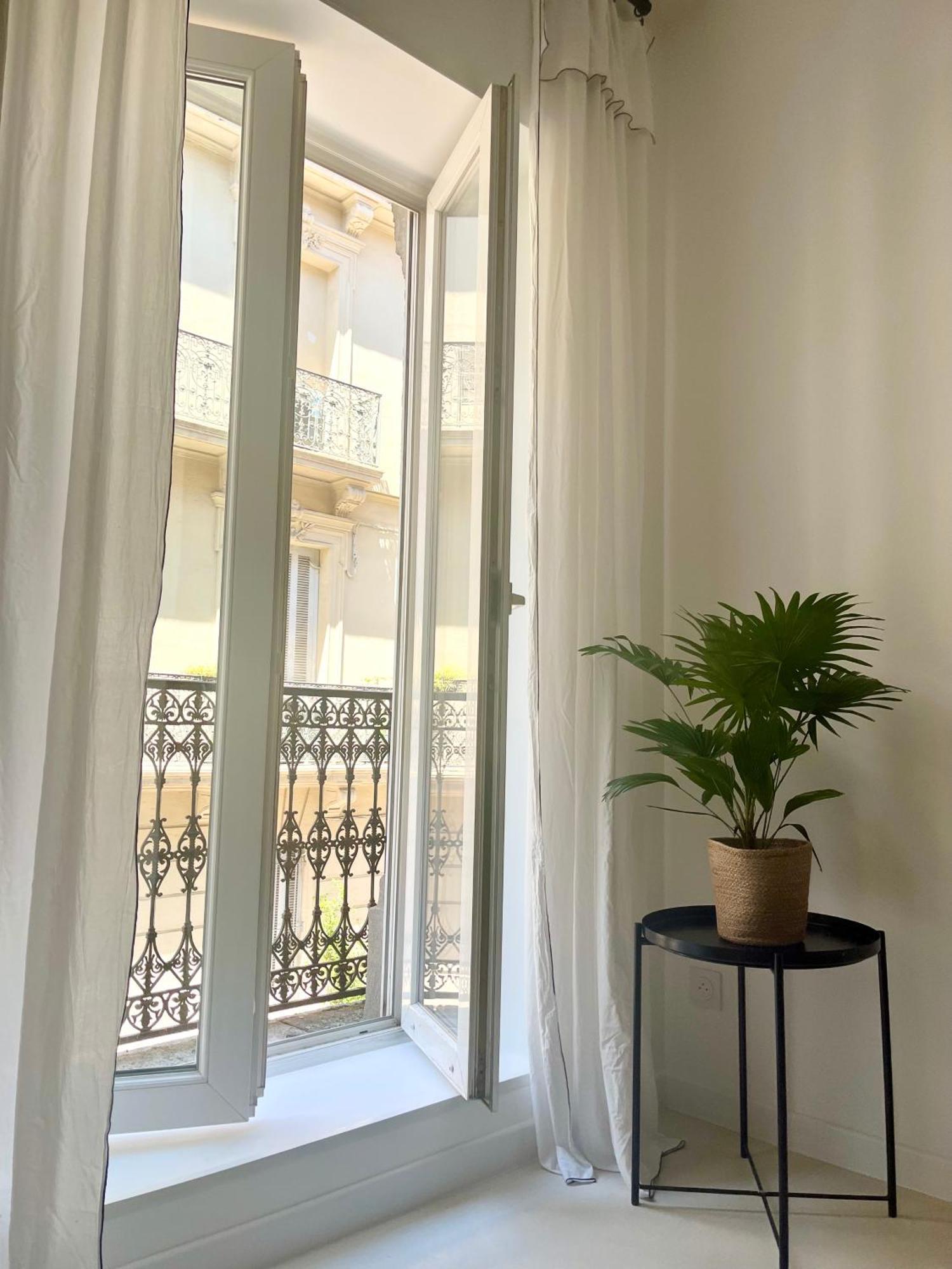 Casa Luba Apartment Монпелие Екстериор снимка